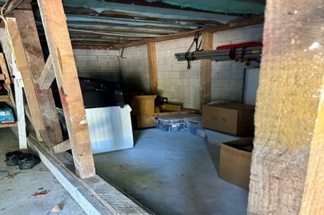 Photo of property in 2/216 Beach Road, Campbells Bay, Auckland, 0630