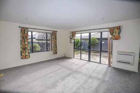 Photo of property in 124a Halswell Junction Road, Halswell, Christchurch, 8025