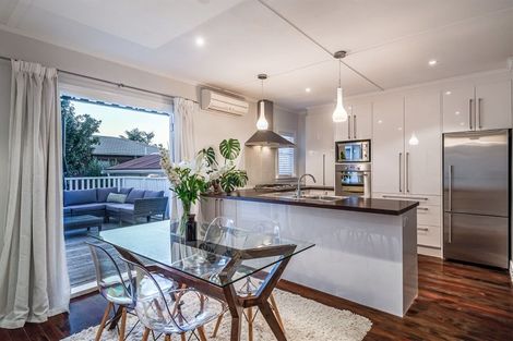 Photo of property in 3/22 Stanley Avenue, Milford, Auckland, 0620