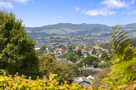 Photo of property in 42 Bell Common Close, Bethlehem, Tauranga, 3110