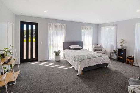 Photo of property in 8 Crawford Close, Amberley, 7410