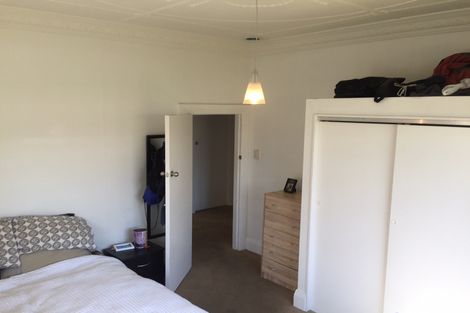 Photo of property in 253 Macandrew Road, Forbury, Dunedin, 9012