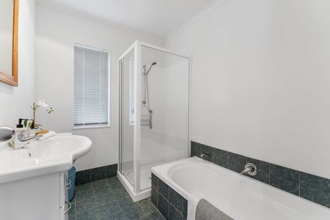 Photo of property in 9a Brightside Road, Stanmore Bay, Whangaparaoa, 0932