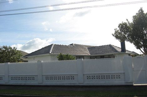 Photo of property in 22 Wentworth Street, Ilam, Christchurch, 8041