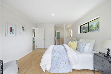 Photo of property in 94 Westerham Drive, Dannemora, Auckland, 2016