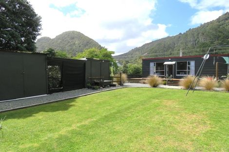 Photo of property in 106a Torea Street, Granity, 7823