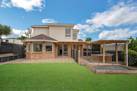 Photo of property in 5 Natasha Lane, Henderson, Auckland, 0612