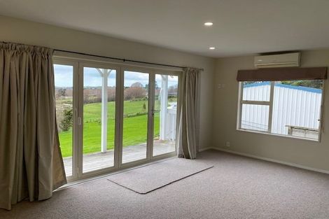 Photo of property in 11 Jeffs Road, Dairy Flat, Albany, 0794