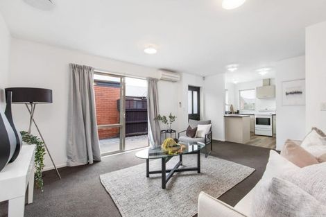 Photo of property in 17b Picton Avenue, Riccarton, Christchurch, 8011