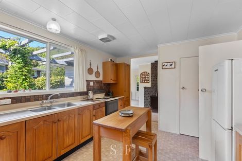 Photo of property in 53 Seddon Street, Waikanae, 5036