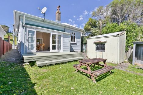 Photo of property in 558 Adelaide Road, Berhampore, Wellington, 6023