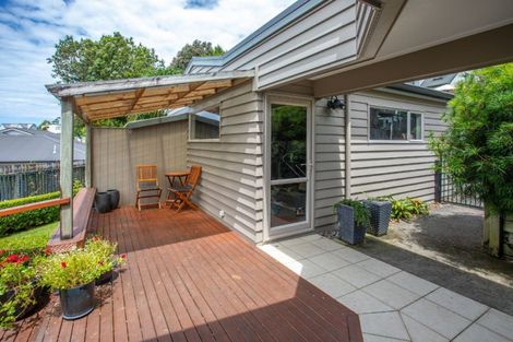 Photo of property in 118 Tirohanga Drive, Whangamata, 3620