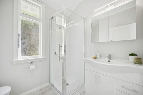 Photo of property in 468 Evans Bay Parade, Hataitai, Wellington, 6021