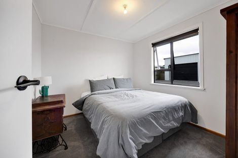 Photo of property in 70 Cloten Road, Stratford, 4332