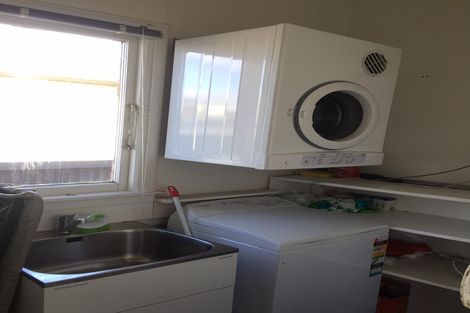 Photo of property in 253 Macandrew Road, Forbury, Dunedin, 9012