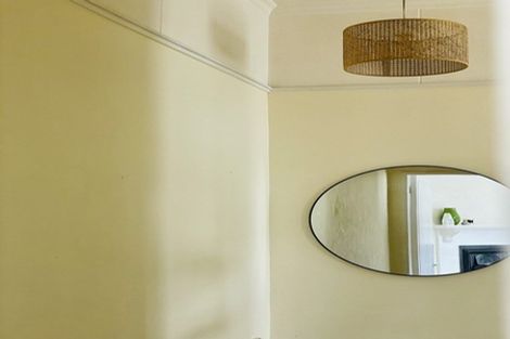 Photo of property in 11 Owen Street, Newtown, Wellington, 6021