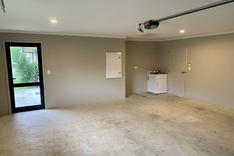 Photo of property in 13 Kennedy Lane, Hamilton East, Hamilton, 3216