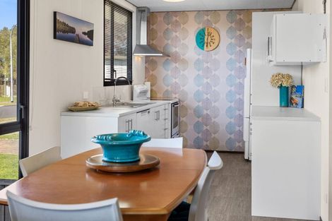 Photo of property in 5 Longstead Avenue, Papamoa Beach, Papamoa, 3118