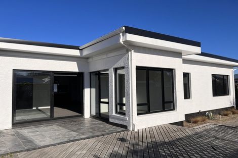 Photo of property in 48 Lonsdale Street, New Brighton, Christchurch, 8083