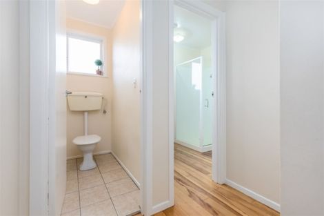 Photo of property in 594 Glenfield Road, Bayview, Auckland, 0629