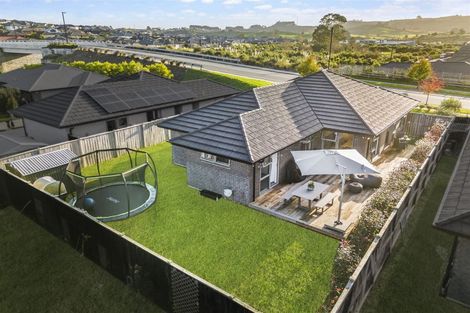 Photo of property in 13 Harris Place, Pokeno, 2402