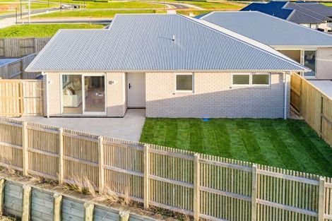 Photo of property in 19a Silverwood Lane, Leamington, Cambridge, 3495
