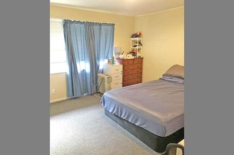 Photo of property in 3-5 Carbine Road, Mount Wellington, Auckland, 1060