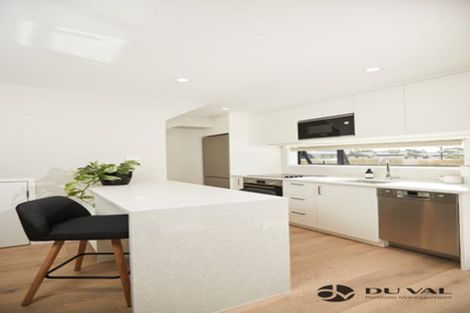 Photo of property in 82 Mckenzie Road, Mangere Bridge, Auckland, 2022