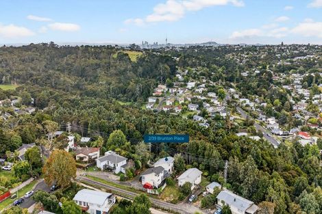 Photo of property in 2/39 Brunton Place, Glenfield, Auckland, 0629