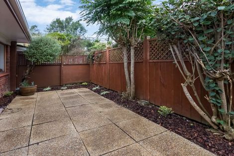 Photo of property in 2/83 Uxbridge Road, Cockle Bay, Auckland, 2014