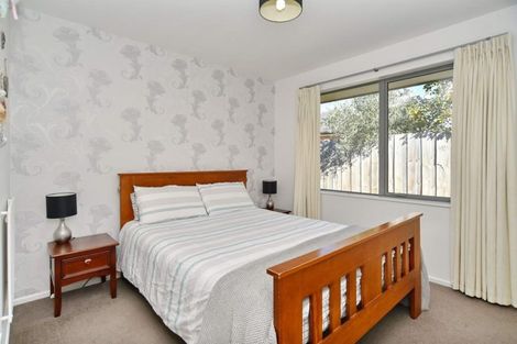 Photo of property in 12 Stonebridge Lane, Oxford, 7430