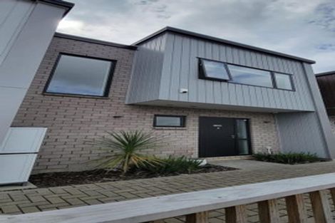 Photo of property in 138b Tiriwa Drive, Massey, Auckland, 0614
