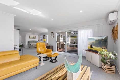 Photo of property in 822b Papamoa Beach Road, Papamoa Beach, Papamoa, 3118