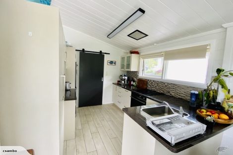 Photo of property in 32 Evans Pass Road, Sumner, Christchurch, 8081