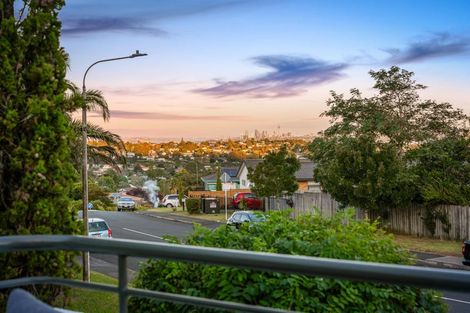 Photo of property in 56 Garton Drive, Massey, Auckland, 0614