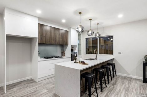 Photo of property in 8 Takurua Terrace, Orewa, 0931