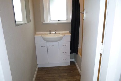 Photo of property in 25 Glasgow Street, Takaro, Palmerston North, 4412