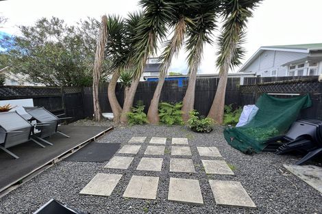 Photo of property in 2/636 Mount Wellington Highway, Mount Wellington, Auckland, 1062