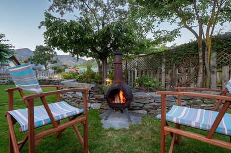 Photo of property in 4 Elva Dawson Place, Arrowtown, 9302