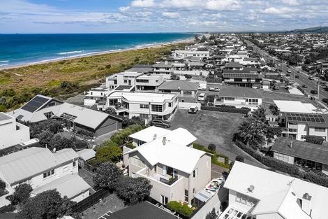 Photo of property in 215b Oceanbeach Road, Mount Maunganui, 3116