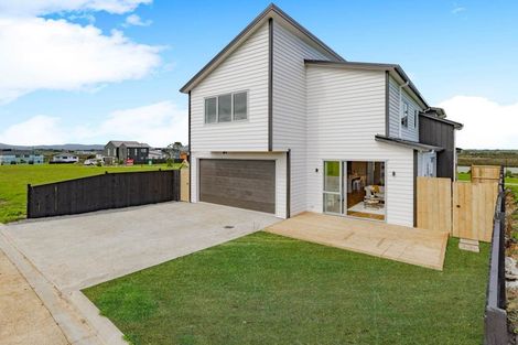 Photo of property in 29 Emerald Avenue, Rosehill, Papakura, 2113