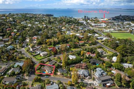 Photo of property in 8 Capricorn Place, Browns Bay, Auckland, 0630