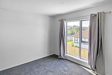 Photo of property in 3/12 Mana Avenue, Titahi Bay, Porirua, 5022