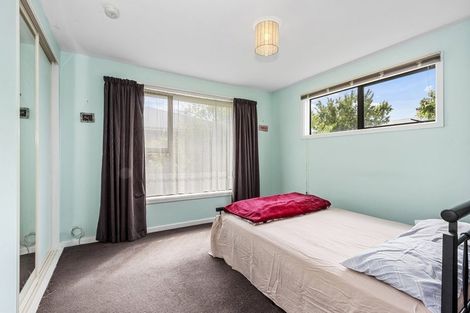 Photo of property in 26 Tenby Place, Avondale, Christchurch, 8061