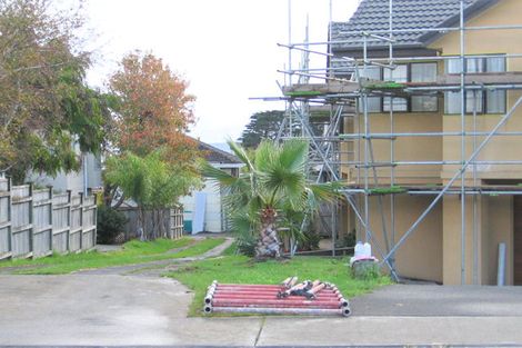 Photo of property in 23 Waller Avenue, Bucklands Beach, Auckland, 2012