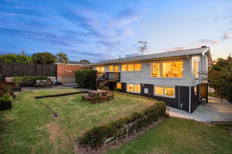 Photo of property in 212 Gowing Drive, Meadowbank, Auckland, 1072
