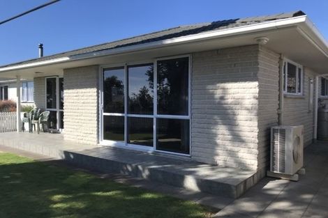 Photo of property in 17a Karaka Street, Merrilands, New Plymouth, 4312