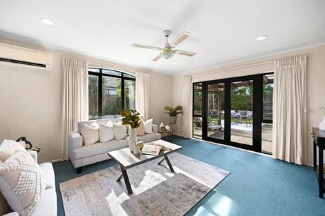 Photo of property in 1 Diomede Glade, Flagstaff, Hamilton, 3210