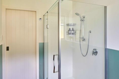 Photo of property in 10 Tui Road, Days Bay, Lower Hutt, 5013