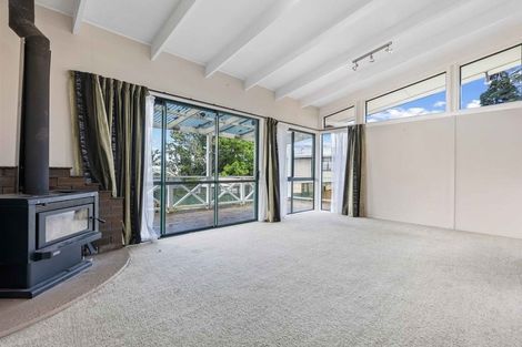 Photo of property in 33 Roseanne Road, Manurewa, Auckland, 2102